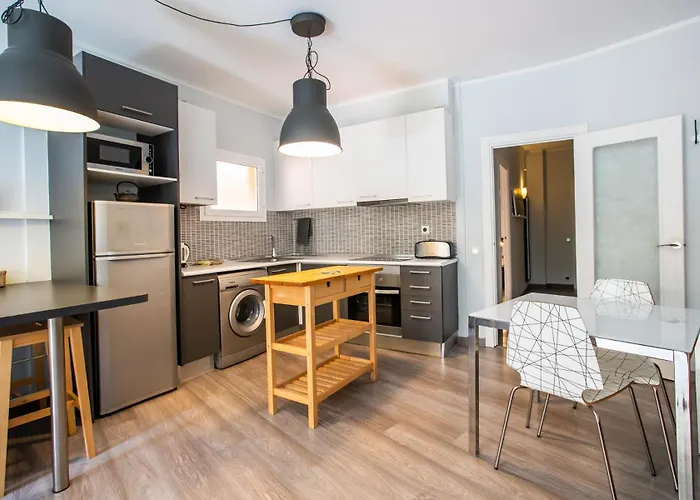 11foh1095 - Cosy Near Plaza Espana Barcelona